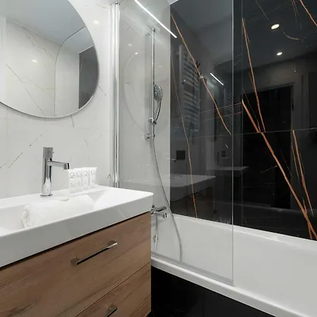 Komfortowy Blisko Kolejkowa We Wroclawiu By Renters *